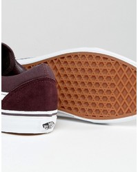 dunkelrote Turnschuhe von Vans