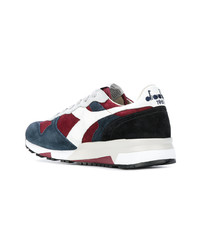 dunkelrote Wildleder niedrige Sneakers von Diadora