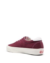 dunkelrote Wildleder niedrige Sneakers von Vans