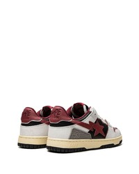 dunkelrote Wildleder niedrige Sneakers von A Bathing Ape