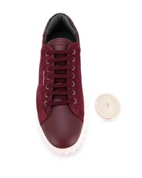 dunkelrote Wildleder niedrige Sneakers von Salvatore Ferragamo