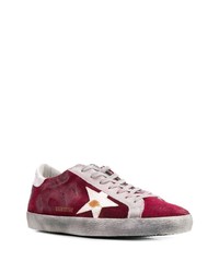 dunkelrote Wildleder niedrige Sneakers von Golden Goose