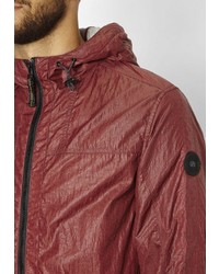 dunkelrote Windjacke von S4 JACKETS