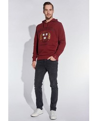 dunkelroter bedruckter Pullover mit einem Kapuze von COURSE