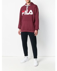 dunkelroter bedruckter Pullover mit einem Kapuze von Fila