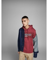 dunkelroter bedruckter Pullover mit einem Kapuze von Jack & Jones