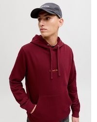 dunkelroter bedruckter Pullover mit einem Kapuze von Jack & Jones
