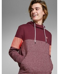 dunkelroter Pullover mit einem Kapuze von Jack & Jones