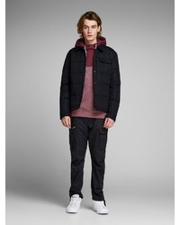 dunkelroter Pullover mit einem Kapuze von Jack & Jones