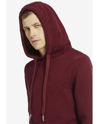 dunkelroter Pullover mit einem Kapuze von khujo