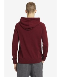 dunkelroter Pullover mit einem Kapuze von khujo