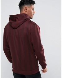 dunkelroter Pullover mit einem Kapuze von Siksilk