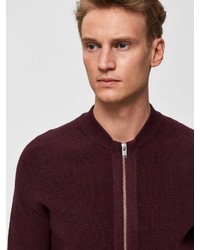 dunkelroter Pullover mit einem Reißverschluß von Selected Homme