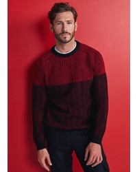 dunkelroter Pullover mit einem Rundhalsausschnitt von Falke