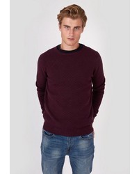 dunkelroter Pullover mit einem Rundhalsausschnitt von Funky Buddha