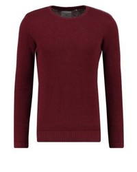 dunkelroter Pullover mit einem Rundhalsausschnitt von Minimum