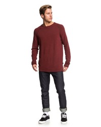 dunkelroter Pullover mit einem Rundhalsausschnitt von Quiksilver