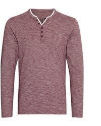 dunkelroter Pullover mit einem Rundhalsausschnitt von Solid