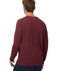 dunkelroter Pullover mit einem V-Ausschnitt von Marc O'Polo