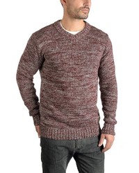 dunkelroter Pullover mit einem V-Ausschnitt von Solid