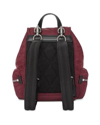 dunkelroter Rucksack von Burberry