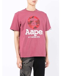 dunkelrotes bedrucktes T-Shirt mit einem Rundhalsausschnitt von AAPE BY A BATHING APE