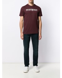 dunkelrotes bedrucktes T-Shirt mit einem Rundhalsausschnitt von Emporio Armani