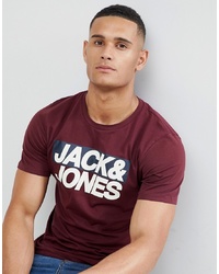 dunkelrotes bedrucktes T-Shirt mit einem Rundhalsausschnitt von Jack & Jones