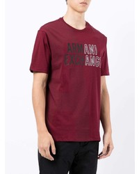 dunkelrotes bedrucktes T-Shirt mit einem Rundhalsausschnitt von Armani Exchange