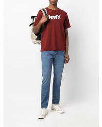 dunkelrotes bedrucktes T-Shirt mit einem Rundhalsausschnitt von Levi's