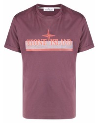 dunkelrotes bedrucktes T-Shirt mit einem Rundhalsausschnitt von Stone Island