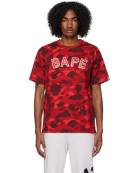 dunkelrotes Camouflage T-Shirt mit einem Rundhalsausschnitt von BAPE