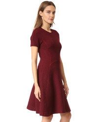 dunkelrotes Kleid von Lela Rose