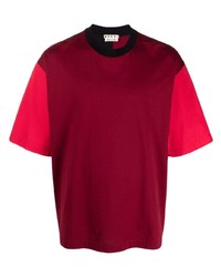 dunkelrotes T-Shirt mit einem Rundhalsausschnitt von Marni