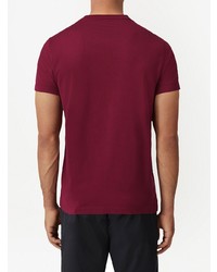 dunkelrotes T-Shirt mit einem Rundhalsausschnitt von Burberry