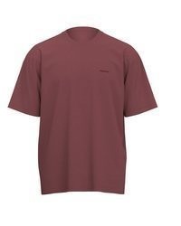 dunkelrotes T-Shirt mit einem Rundhalsausschnitt von Trigema