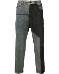 dunkeltürkise Jeans mit Flicken