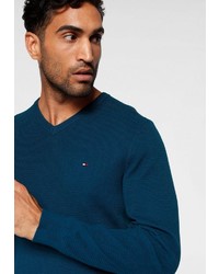 dunkeltürkiser Pullover mit einem V-Ausschnitt von Tommy Hilfiger