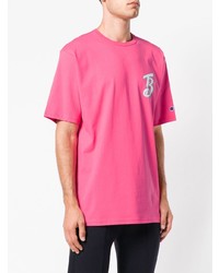 fuchsia bedrucktes T-Shirt mit einem Rundhalsausschnitt von Champion