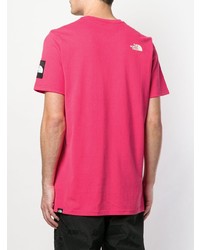 fuchsia besticktes T-Shirt mit einem Rundhalsausschnitt von The North Face