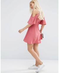 fuchsia geflochtenes Kleid von Asos