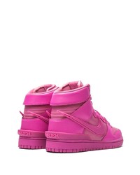 fuchsia hohe Sneakers von Nike