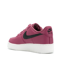 fuchsia Leder niedrige Sneakers von Nike