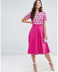 fuchsia Midikleid aus Spitze von Asos