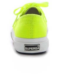 fuchsia niedrige Sneakers von Superga