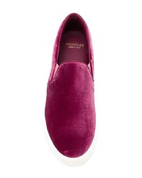 fuchsia Slip-On Sneakers aus Wildleder von Moncler