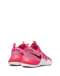 fuchsia Sportschuhe von Nike