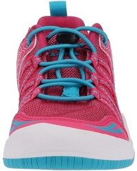 fuchsia Sportschuhe von Kamik