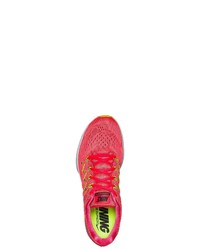 fuchsia Sportschuhe von Nike