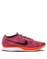 fuchsia Sportschuhe von Nike